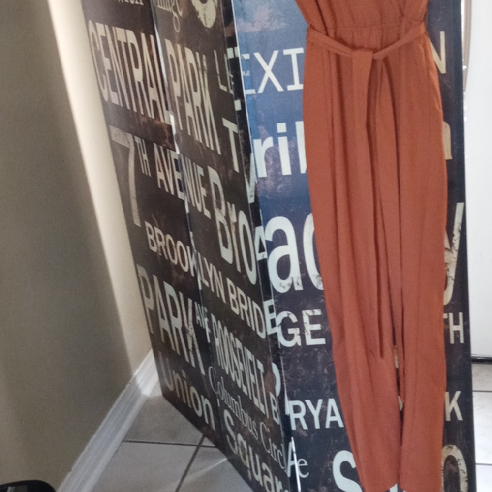 Jumpsuit - Picture 3 of 4